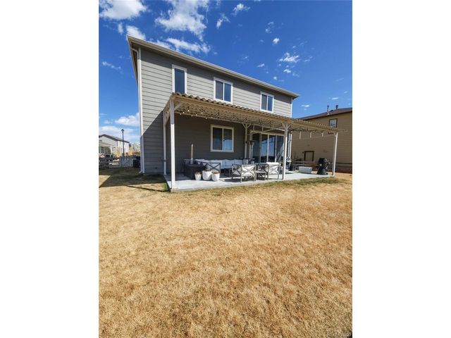 1637 Stoll Dr, Windsor, CO 80550