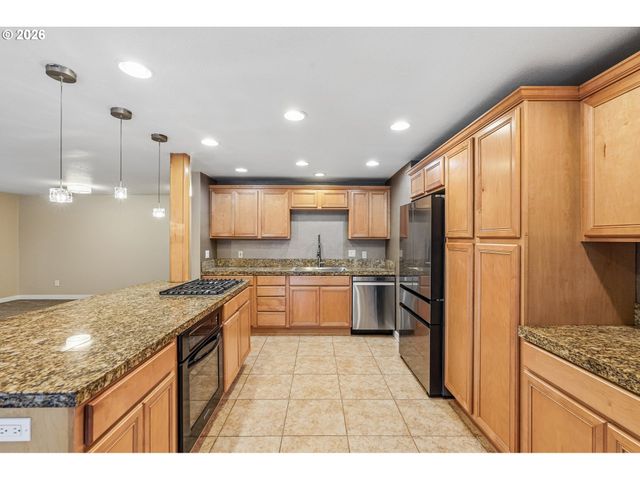 18892 INDIAN SPRINGS Rd, Lake Oswego, OR 97035