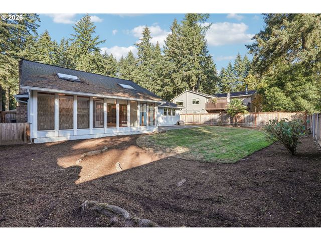 18892 INDIAN SPRINGS Rd, Lake Oswego, OR 97035