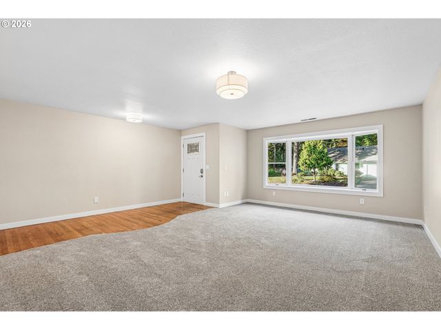 18892 INDIAN SPRINGS Rd, Lake Oswego, OR 97035