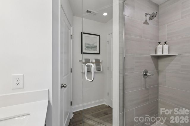 7617 Ethora Way, Charlotte, NC 28216