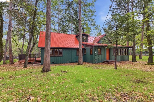 22992 Sierra Dr, Twain Harte, CA 95383