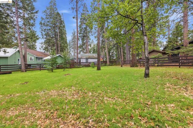 22992 Sierra Dr, Twain Harte, CA 95383