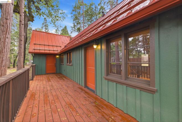 22992 Sierra Dr, Twain Harte, CA 95383