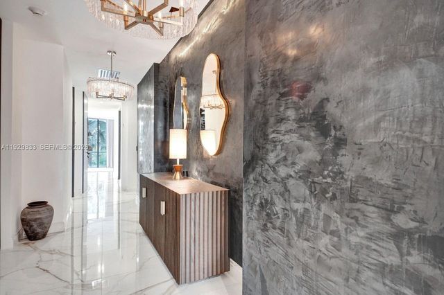 3300 NE 188th St 210, Aventura, FL 33180