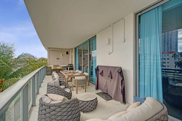 3300 NE 188th St 210, Aventura, FL 33180