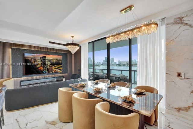 3300 NE 188th St 210, Aventura, FL 33180