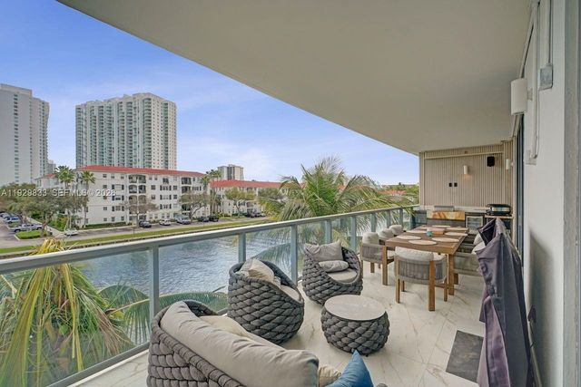 3300 NE 188th St 210, Aventura, FL 33180