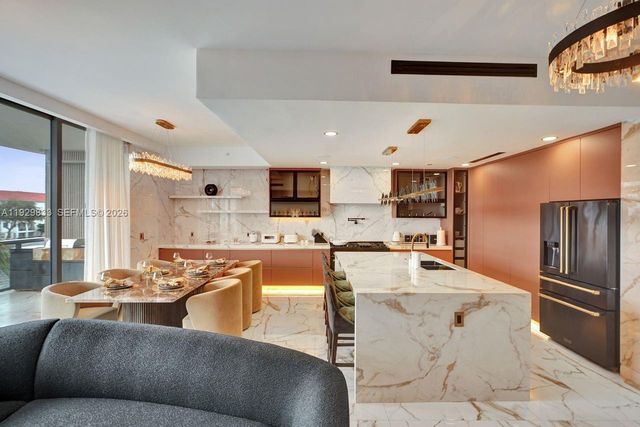 3300 NE 188th St 210, Aventura, FL 33180