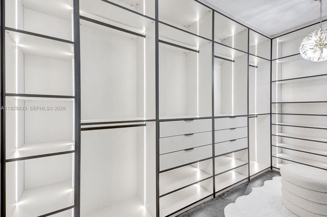 3300 NE 188th St 210, Aventura, FL 33180