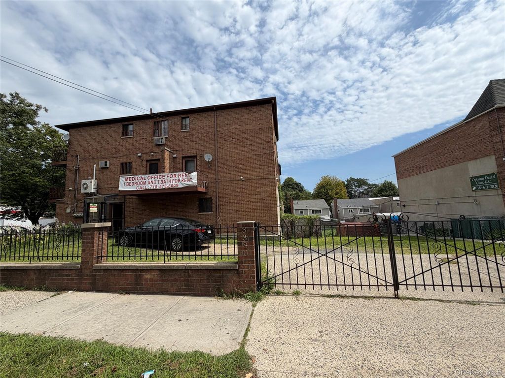 3380 Baychester Avenue, Bronx, NY 10475 — exterior