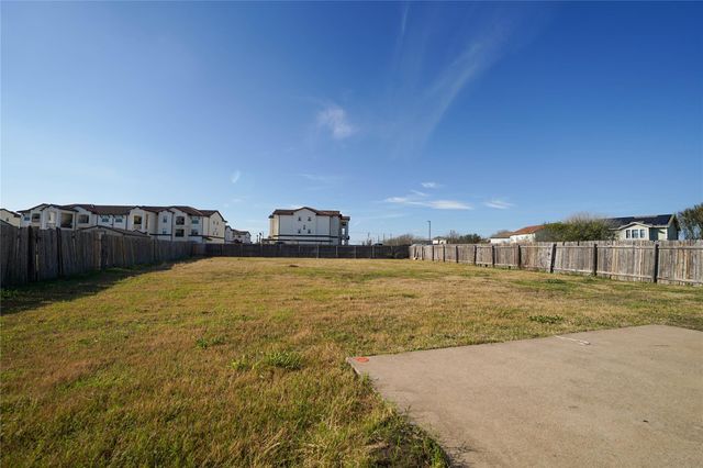 5520 Alomar CV, Del Valle, TX 78617