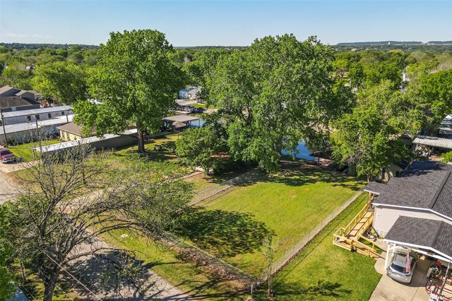3412 Tahitian Court, Granbury, TX 76048