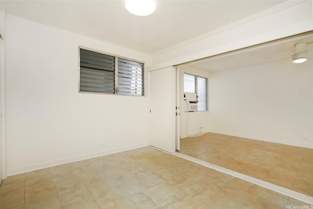 1044 Green Street A, Honolulu, HI 96822