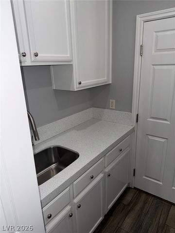 3338 Mission Creek Court, Las Vegas, NV 89135