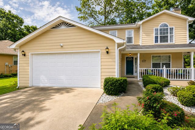 9636 Squirrel Wood Run, Douglasville, GA 30135