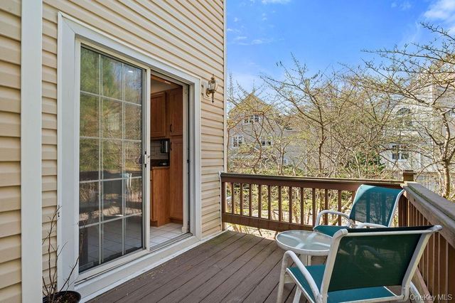 75 W Hartsdale Avenue 8, Hartsdale, NY 10530