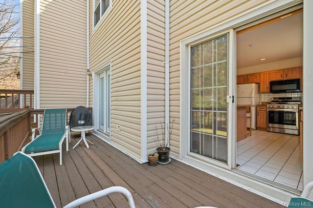 75 W Hartsdale Avenue 8, Hartsdale, NY 10530