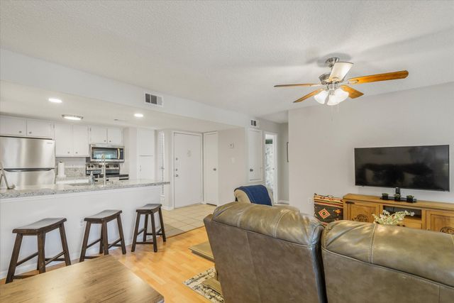 260 El Dorado Boulevard 2708, Houston, TX 77598