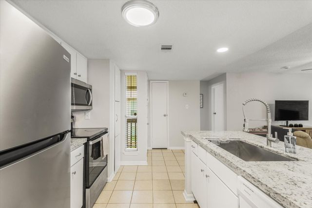 260 El Dorado Boulevard 2708, Houston, TX 77598