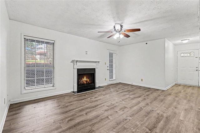 3960 Riverlook Parkway SE 203, Marietta, GA 30067