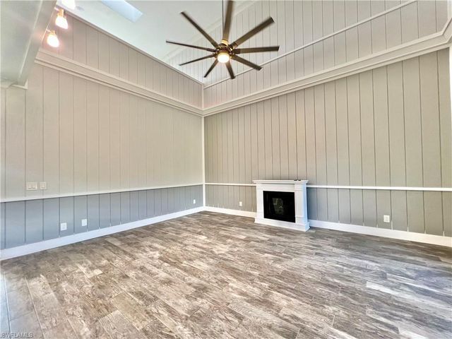 11380 Trinity PL, Naples, FL 34114