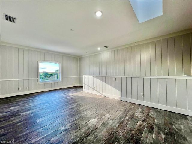 11380 Trinity PL, Naples, FL 34114