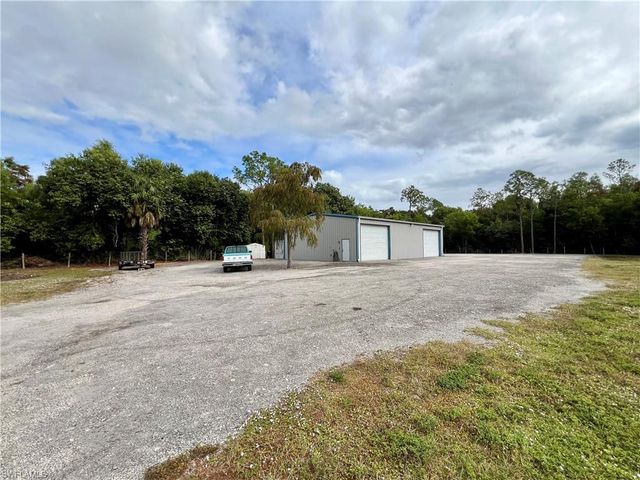 11380 Trinity PL, Naples, FL 34114