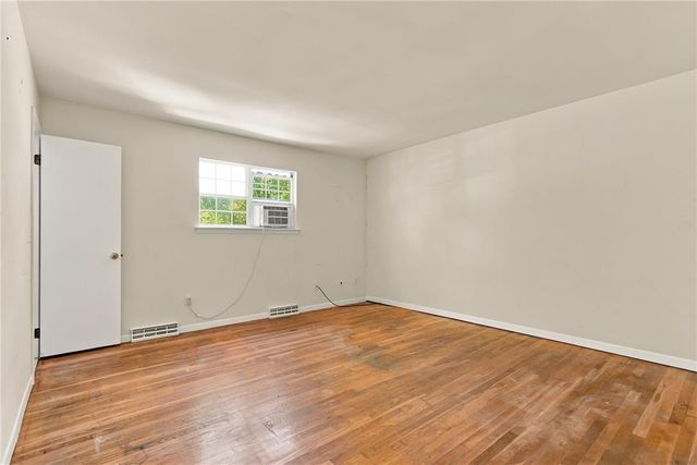 1230 Eagle Street, Lower Macungie Twp, PA 18106