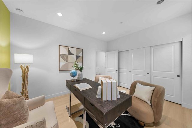 126 Saybrook, Irvine, CA 92620