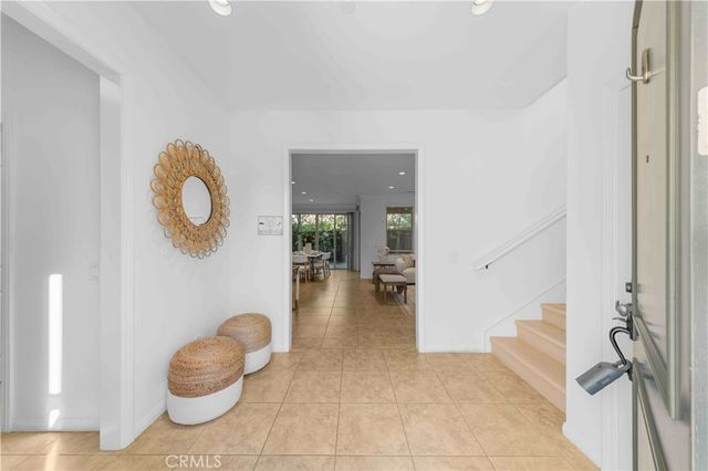 126 Saybrook, Irvine, CA 92620