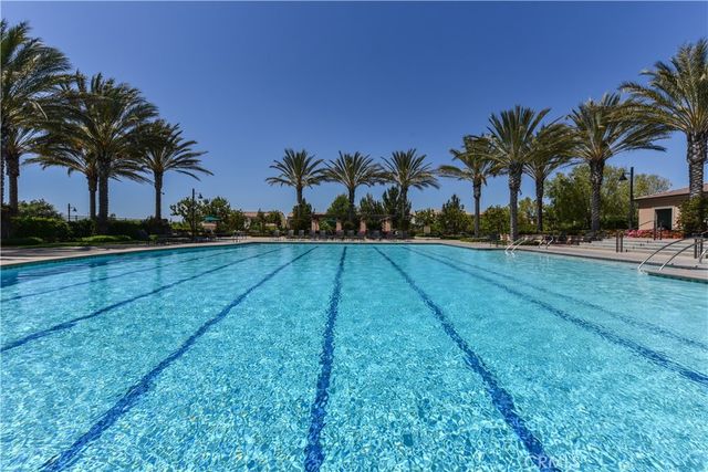 126 Saybrook, Irvine, CA 92620