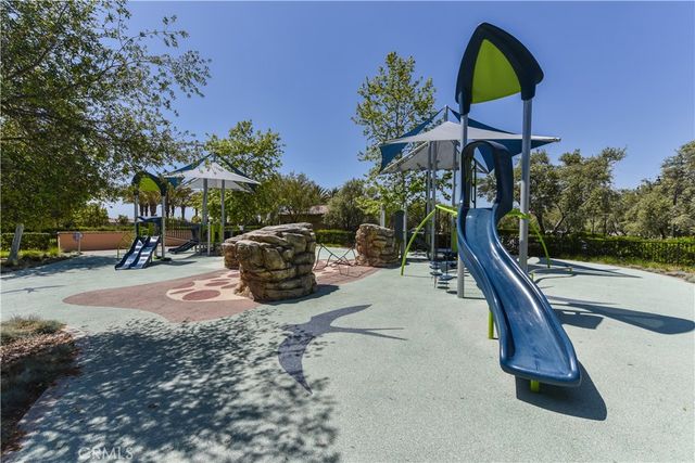 126 Saybrook, Irvine, CA 92620