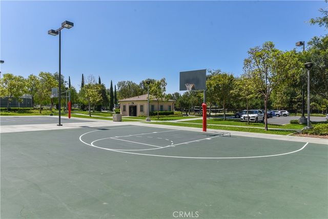 126 Saybrook, Irvine, CA 92620