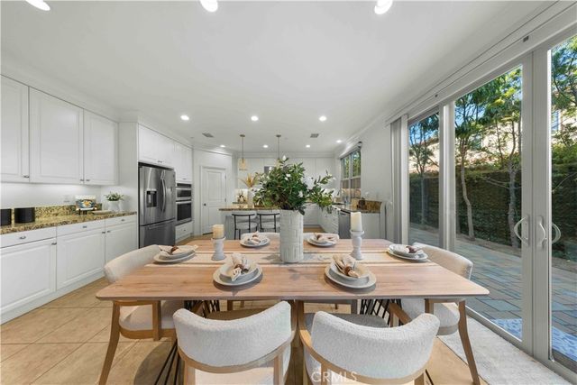 126 Saybrook, Irvine, CA 92620