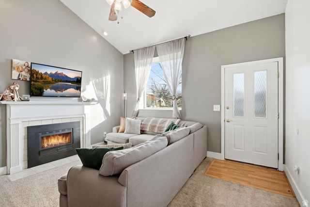 5703 S 4025 W, Roy, UT 84067