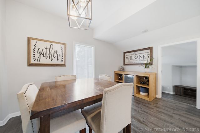 15802 S Elwood Avenue, Glenpool, OK 74033