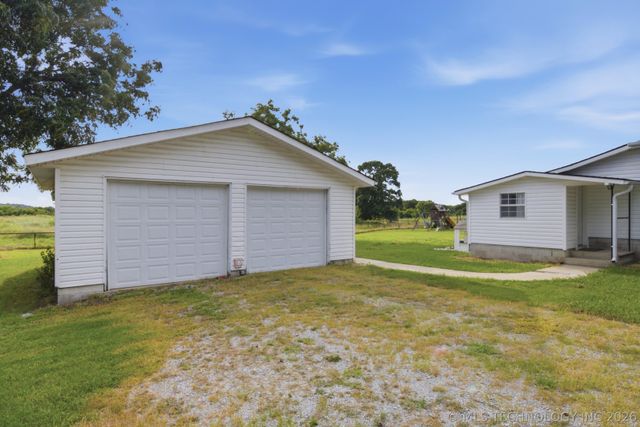 15802 S Elwood Avenue, Glenpool, OK 74033