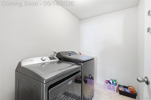 27492 Belgrave Place, Novi, MI 48374