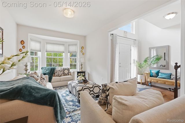 27492 Belgrave Place, Novi, MI 48374