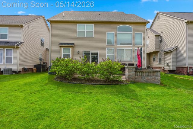 27492 Belgrave Place, Novi, MI 48374