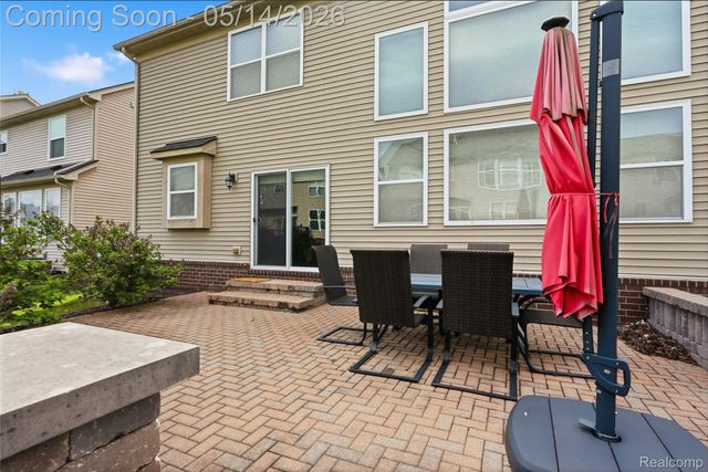 27492 Belgrave Place, Novi, MI 48374