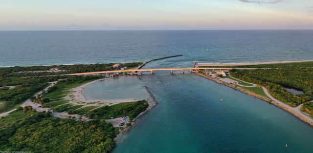 7490 133rd Place, Sebastian, FL 32958