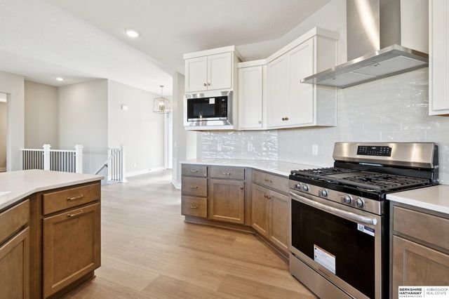 18410 Sycamore Drive, Gretna, NE 68028