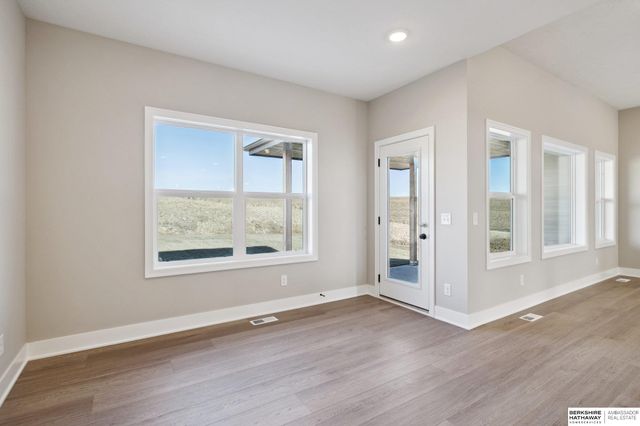 18410 Sycamore Drive, Gretna, NE 68028