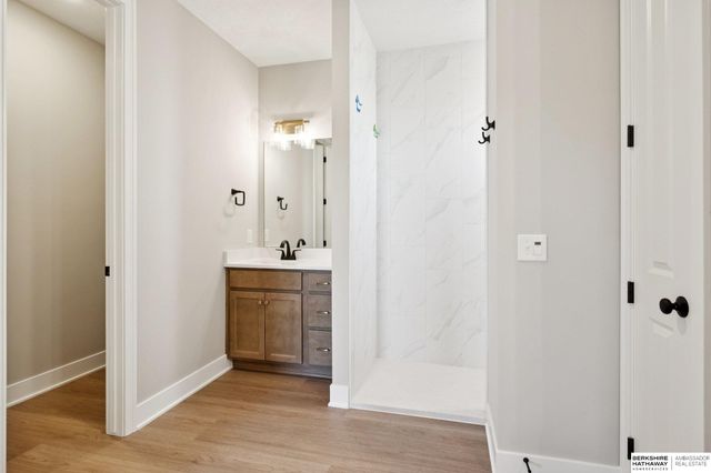 18410 Sycamore Drive, Gretna, NE 68028