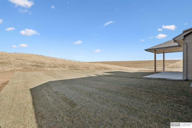 18410 Sycamore Drive, Gretna, NE 68028