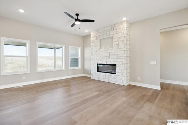 18410 Sycamore Drive, Gretna, NE 68028