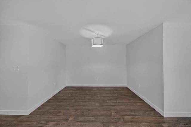 410 NE 34TH Street, Oakland Park, FL 33334