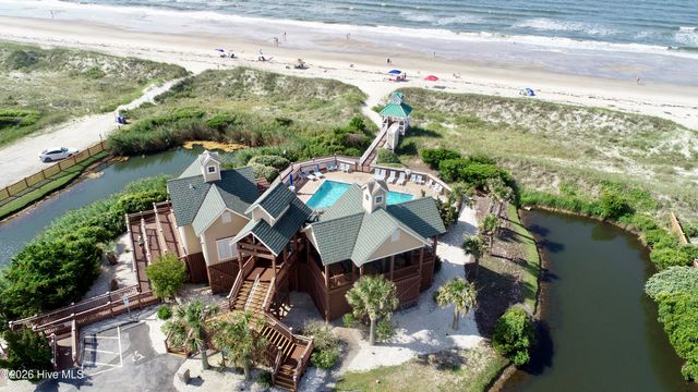 2738 Oak Forest Drive, Southport, NC 28461
